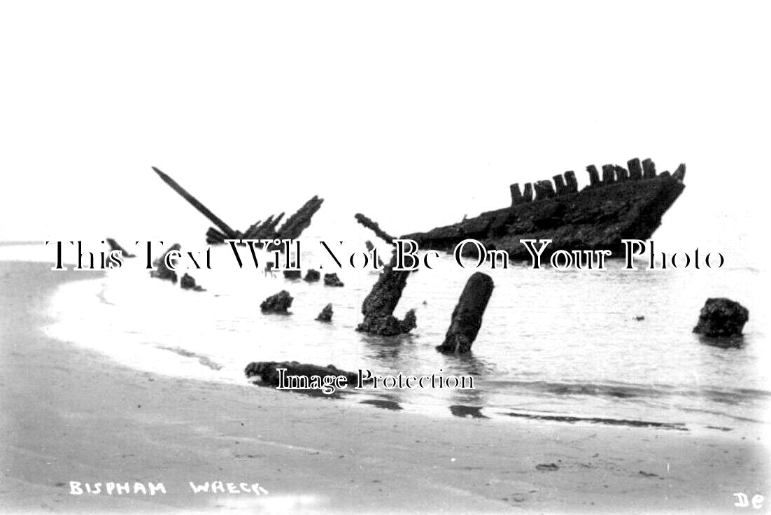 LA 5042 - Bispham Shipwreck Near Blackpool, Lancashire