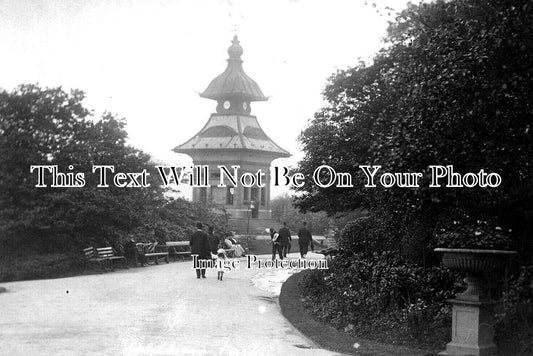 LA 5166 - Oldham Park Pagoda, Lancashire