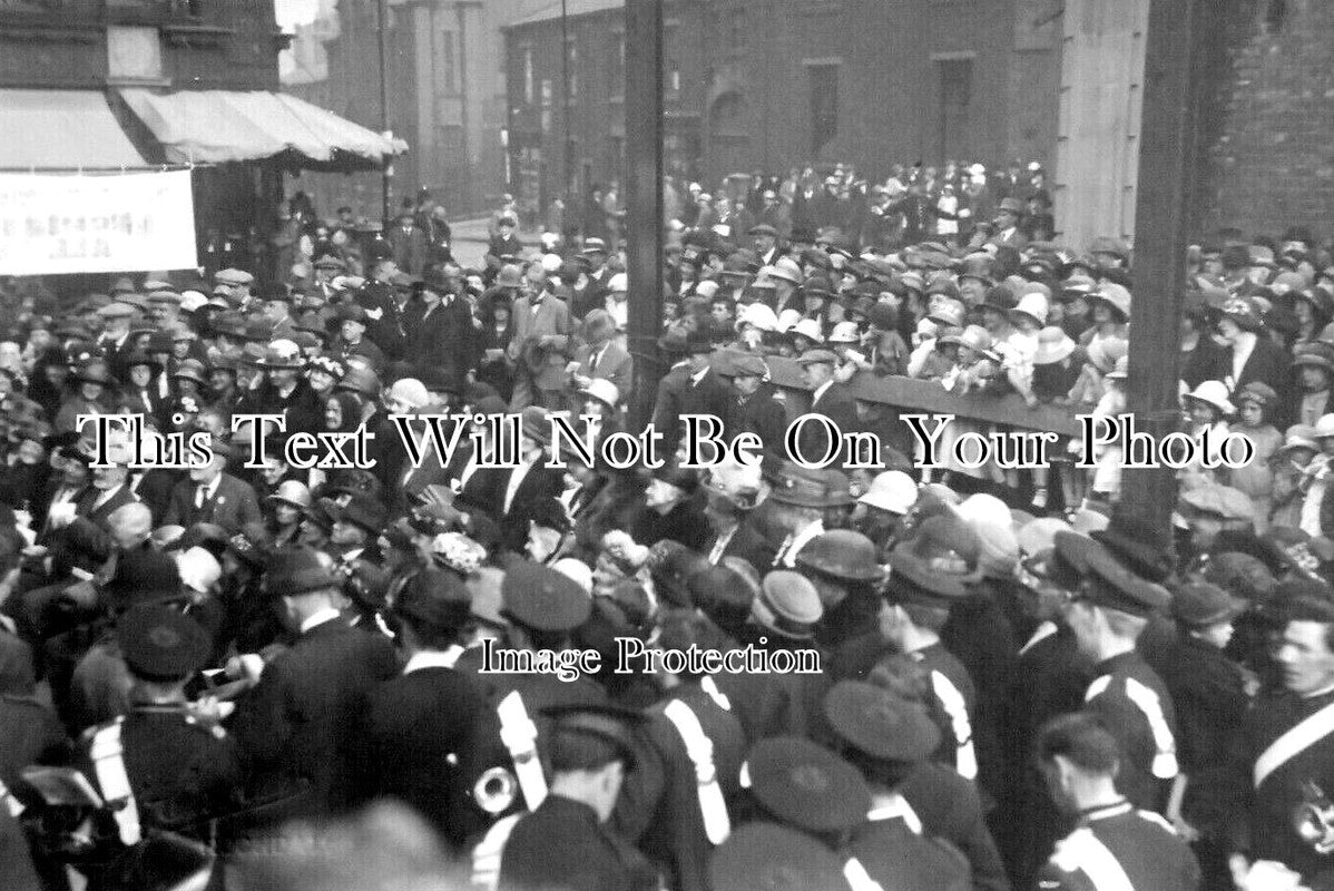 LA 5198 - Street Procession, Rochdale, Lancashire c1910