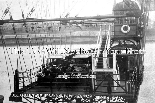 LA 5424 - The King Landing In Widnes, Transporter Bridge, c1925