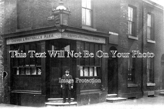 LA 5470 - Town Hall Inn Pub, Clopton Street, Hulme, Lancashire c1908