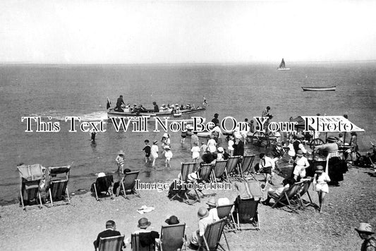 LA 5533 - The Beach & Baynes Ice Creams, Morecambe, Lancashire