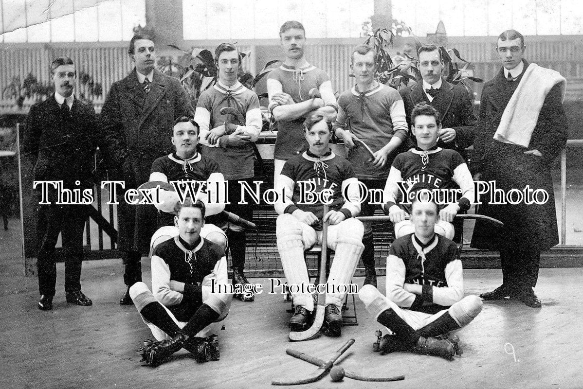 LA 555 - White City Roller Hockey Team, Manchester, Lancashire