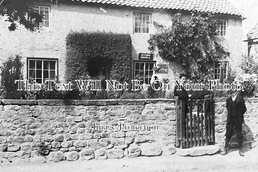 LA 5666 - Kitching Grocer, Tanfield, Lancashire