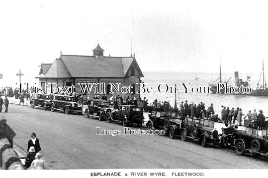 LA 5729 - Esplanade & River Wyre, Fleetwood, Lancashire