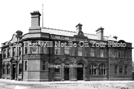 LA 5900 - The Royal Oak Hotel, Eccles, Salford, Lancashire