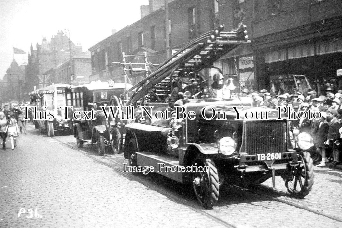 LA 5902 - Ashton Under Lyne, Manchester Fire Brigade Procession