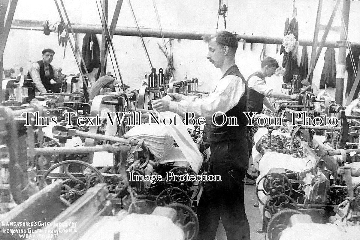 LA 5970 - Weaving Looms, Lancashire c1905