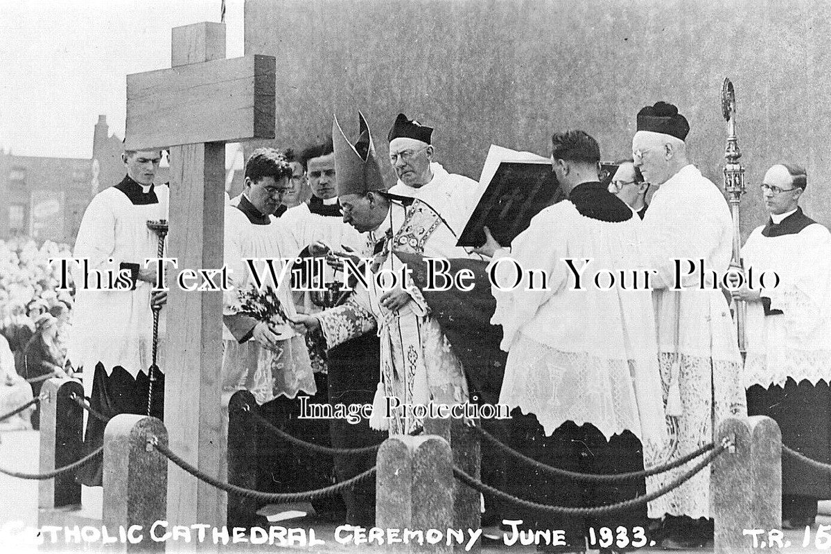 LA 5986 - Catholic Cathedral Ceremony, Liverpool, Lancashire 1933