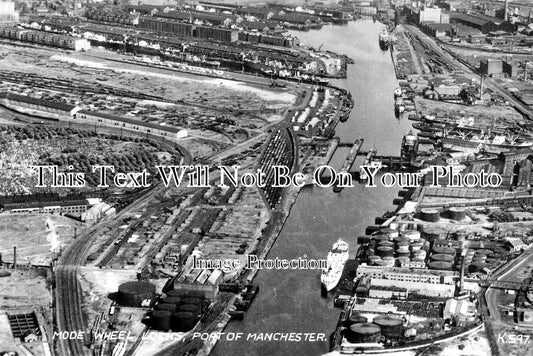 LA 6433 - Mode Wheel Locks, Port Of Manchester, Lancashire