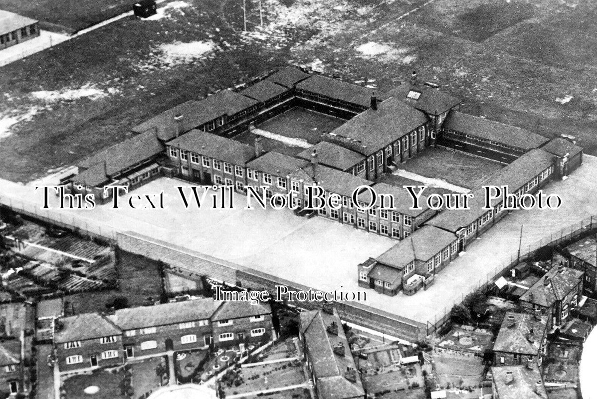 LA 6579 - Burnage High School, Manchester, Lancashire