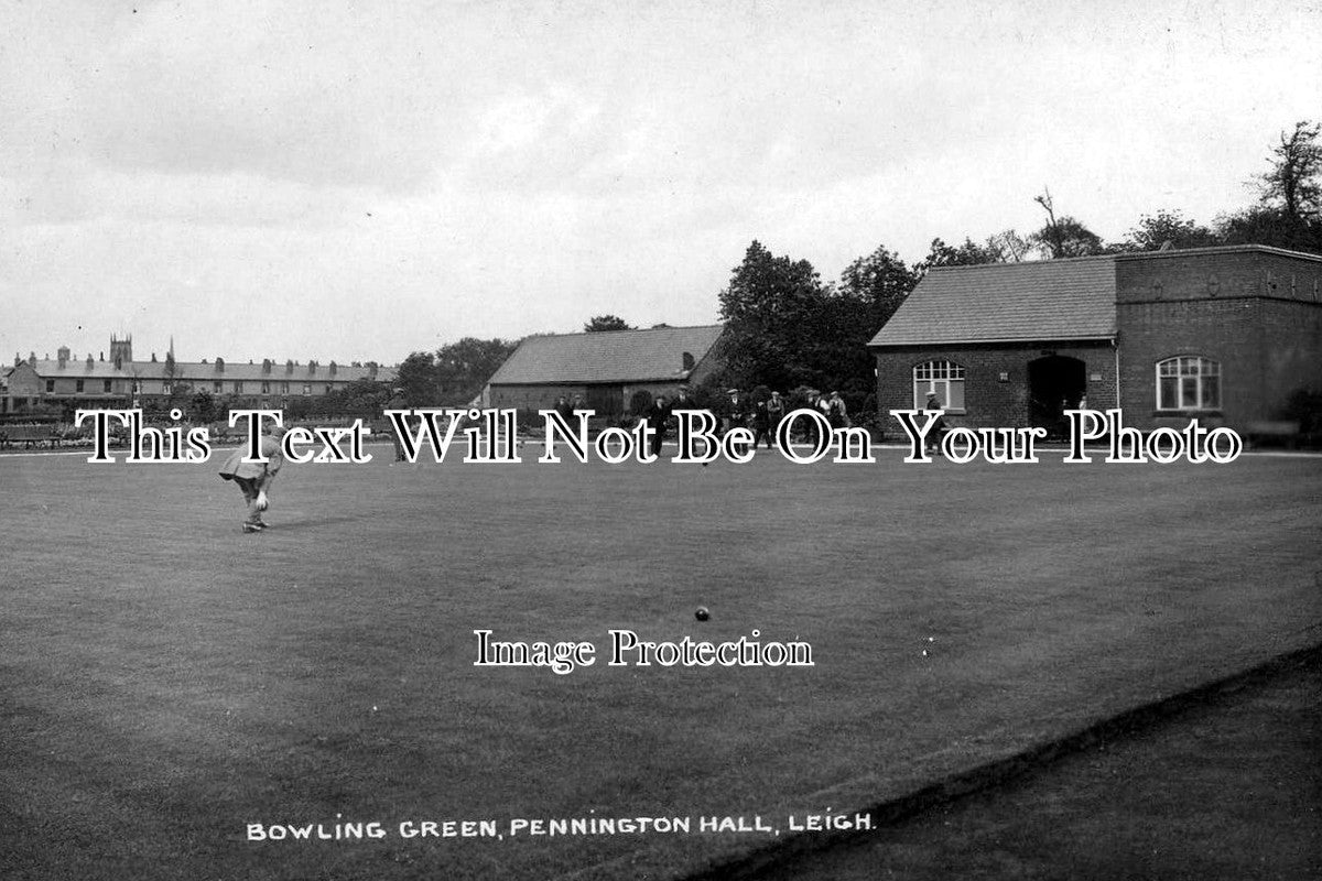 LA 670 - Bowling Green, Pennington Hall Bowls, Leigh, Lancashire