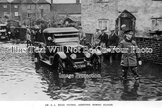 LA 6823 - AA Road Patrol, Manchester Floods, Lancashire