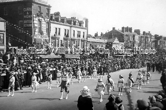 LA 6864 - Blackpool Carnival, Lancashire