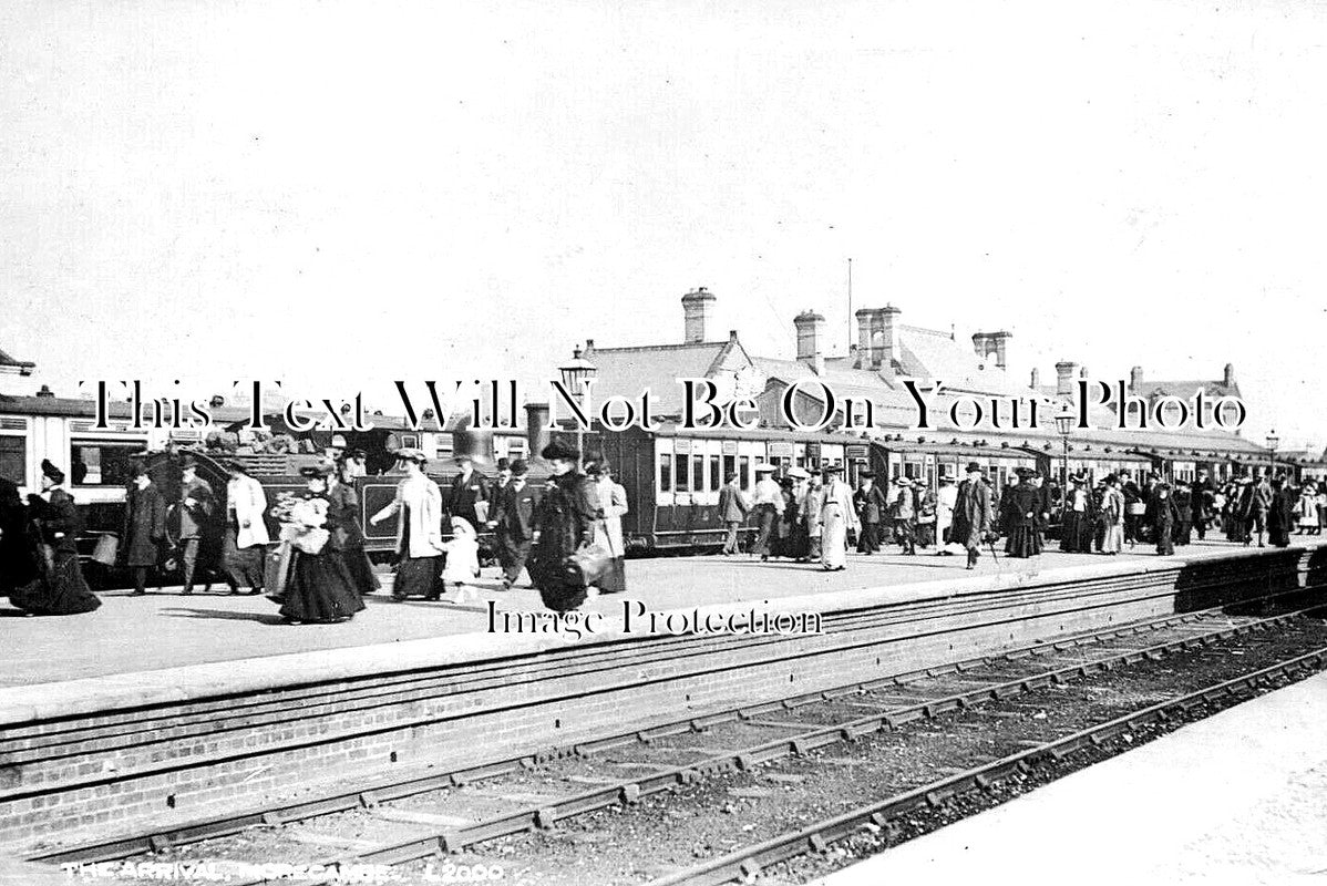 LA 6882 - Morecambe Railway Station, Lancashire