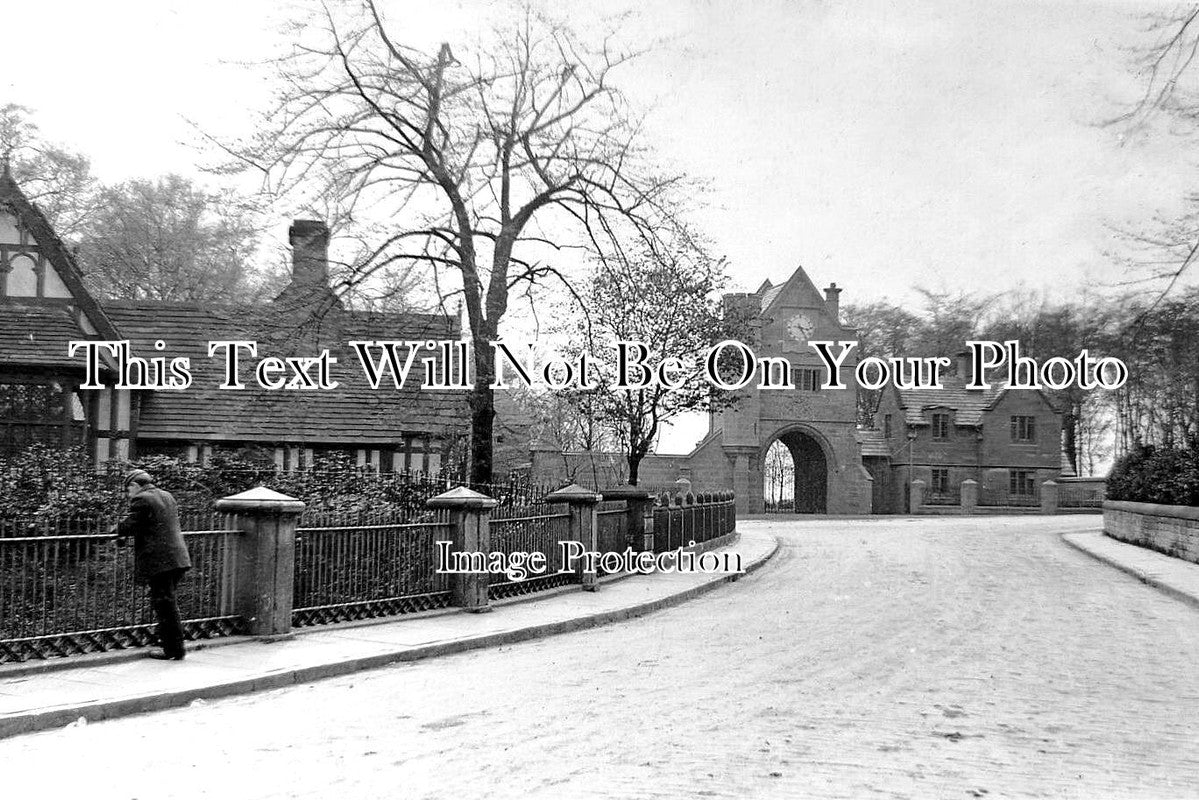 LA 7000 - Entrance To Worsley New Hall, Manchester, Lancashire