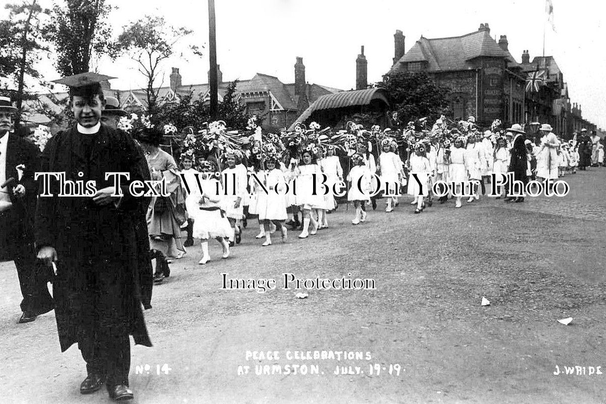 LA 7058 - Urmston Peace Celebrations, Lancashire 1919 WW1