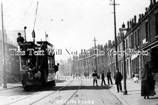 LA 711 - Halliwell Road, Bolton, Lancashire c1905