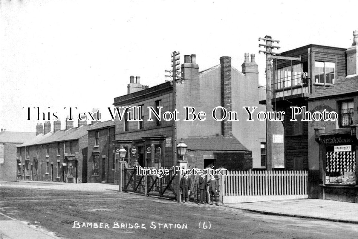 LA 7350 - Bamber Bridge Railway Station Level Crossing, Lancashire