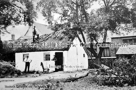 LA 76 - Hooton's Cottages, Old Park Lane, Churchtown, Lancashire c1907