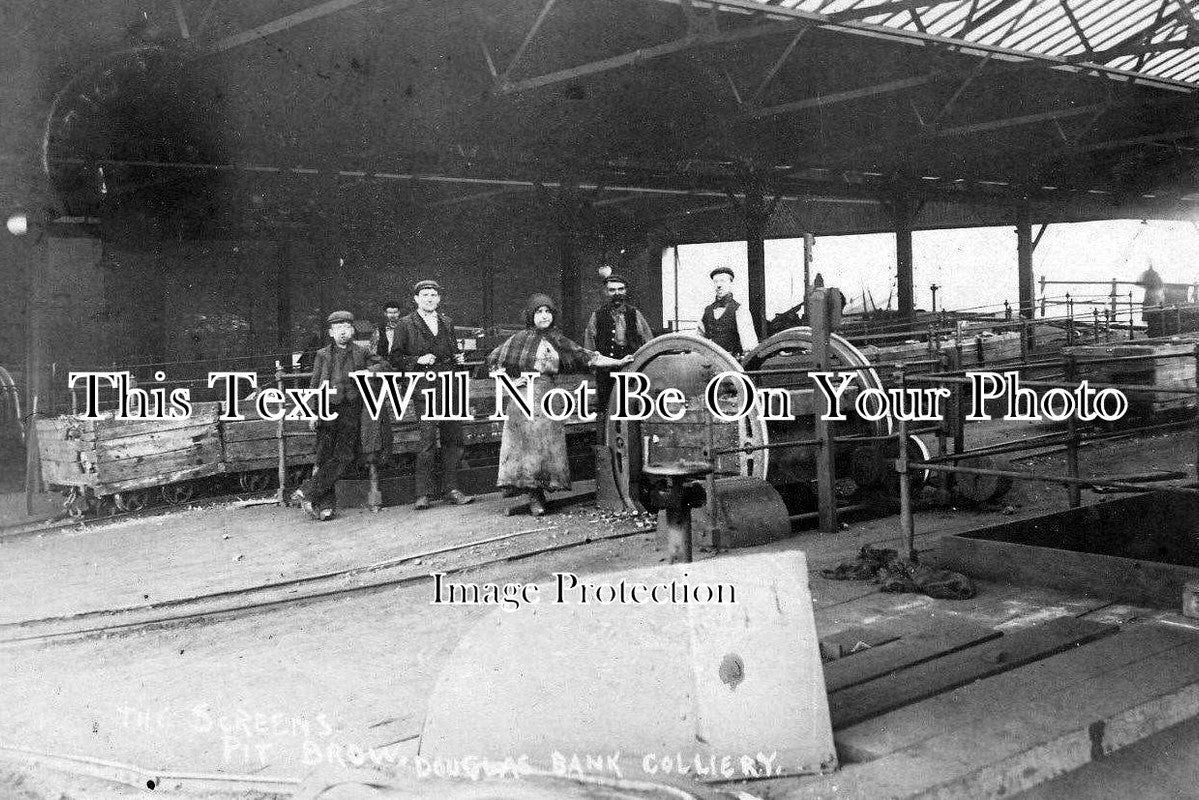 LA 906 - The Screens, Pit Brow, Douglas Bank Colliery, Wigan, Lancashire c1905