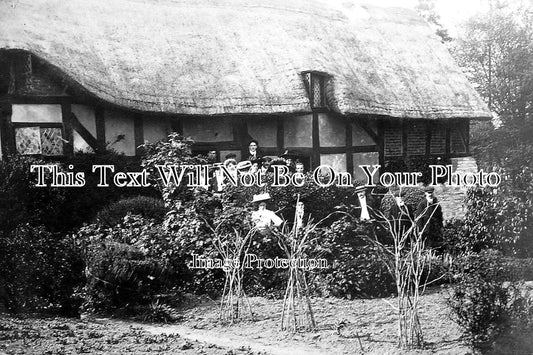 LA 971 - The Garden Of The Oaks, Fallowfield, Manchester, Lancashire c1909