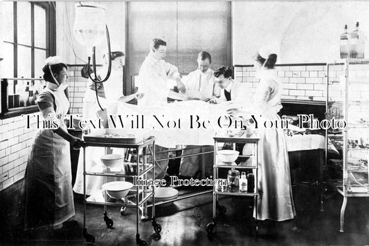 LA 983 - Operating Theatre, Withington Hospital, Manchester, Lancashire c1905