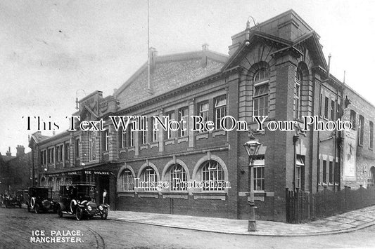 LA 999 - The Ice Palace, Manchester, Lancashire