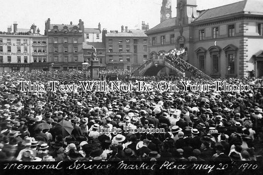 LC 155 - Memorial Service, Market Place, Leicester, Leicestershire c1910