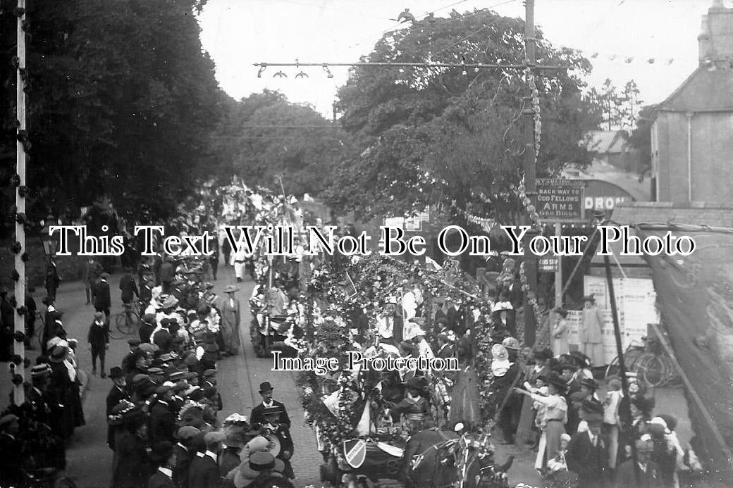 LC 357 - Procession At Ashby de la Zouch, Leicestershire