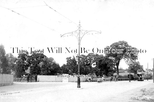 LC 496 - Entrance To Western Park, Leicester, Leicestershire