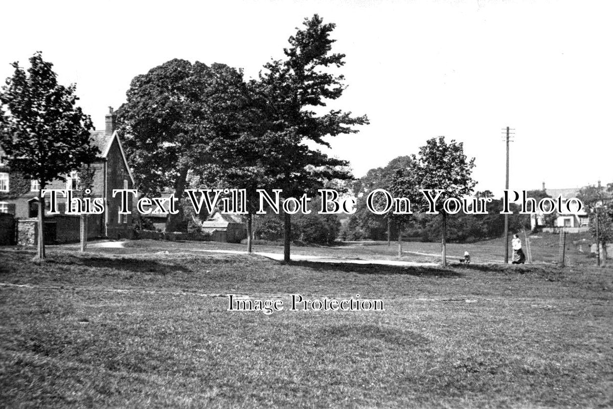 LC 645 - The Green, Anstey, Leicestershire c1923