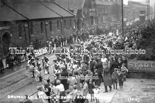 LI 1043 - Drumhead Service, St Johns Church, Grimsby, Lincolnshire