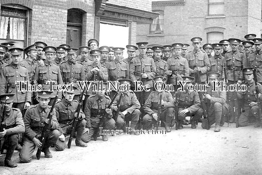 LI 1044 - Lincolnshire Regiment Soldiers WW1 c1914