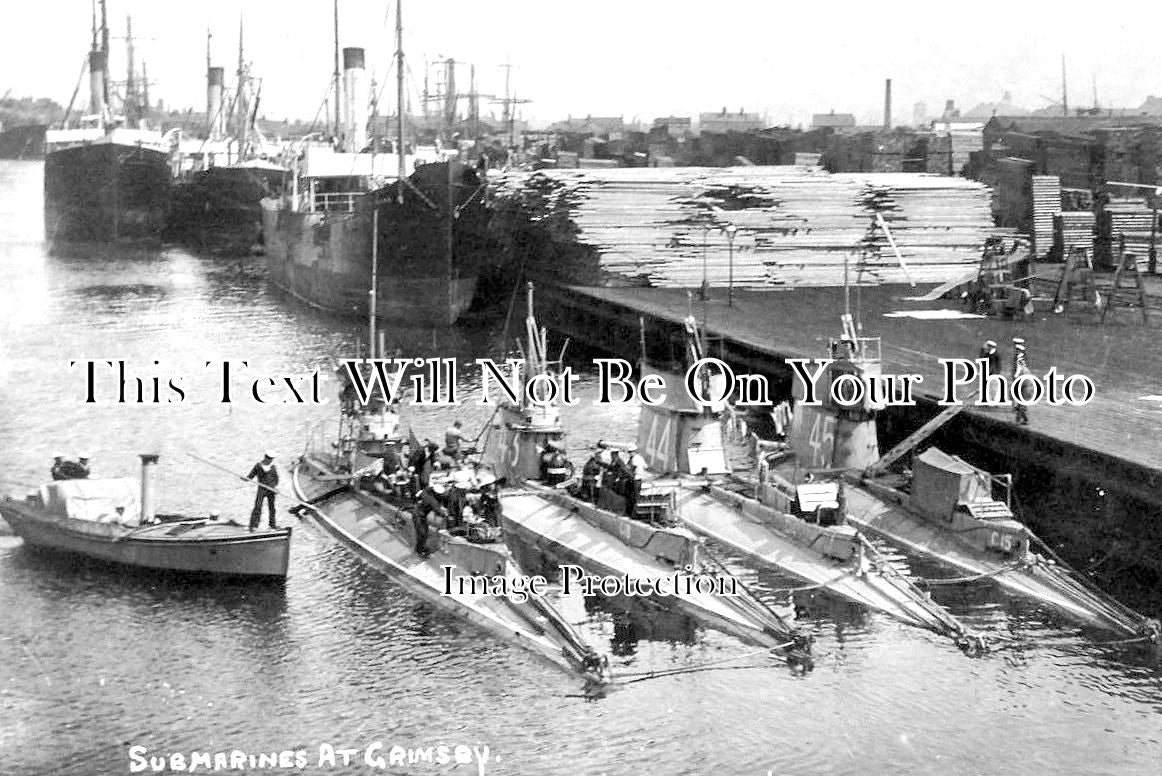 LI 1204 - Submarines At Grimsby, Lincolnshire c1913