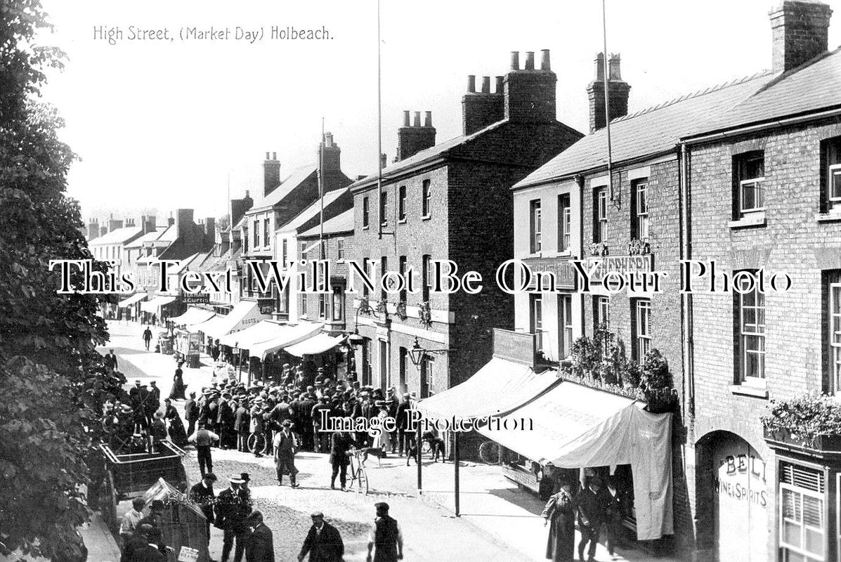 LI 1221 - Market Day, Holbeach High Street, Lincolnshire
