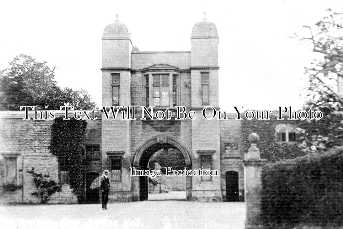 LI 1337 - The Archway, New Easton Hall, Easton, Lincolnshire