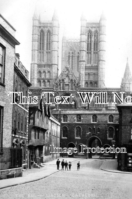 LI 1379 - The Bail, Lincoln Cathedral, Lincolnshire c1906