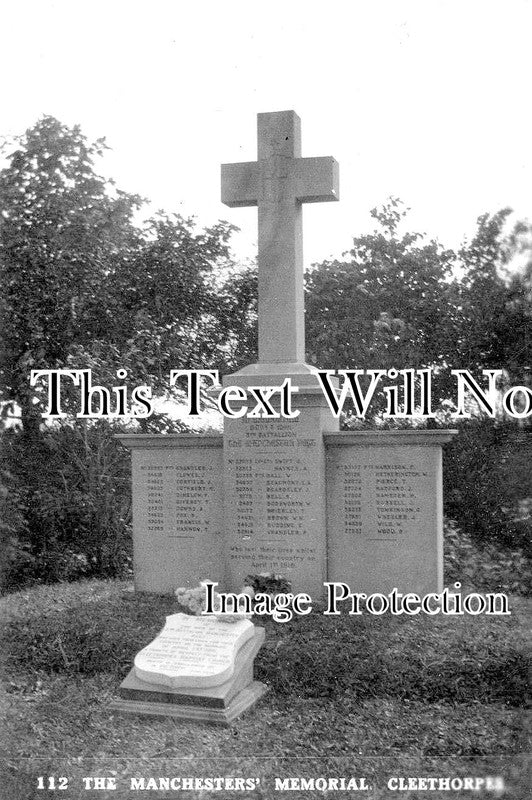 LI 1380 - The Manchesters War Memorial, Cleethorpes, Lincolnshire