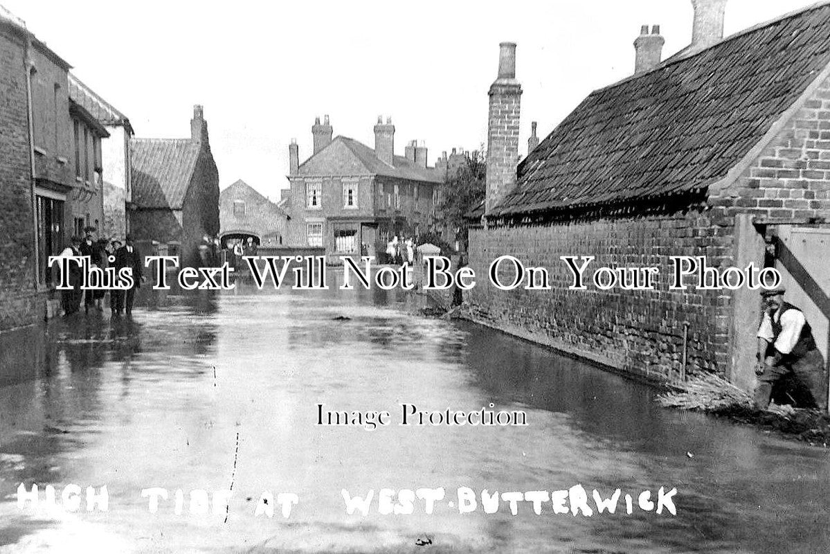 LI 1395 - High Tide At West Butterwick, Lincolnshire – JB Archive