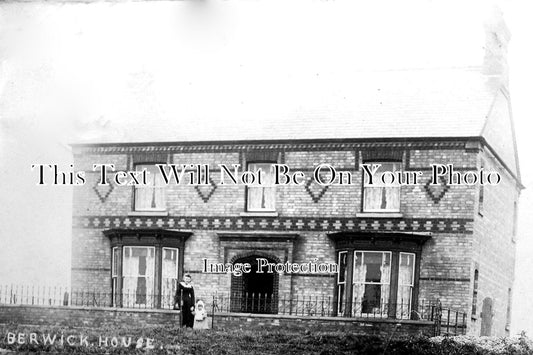 LI 1397 - Berwick House, Gosberton, Lincolnshire c1905