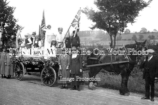 LI 1400 - Lincoln Cooperative Society Float, Lincolnshire