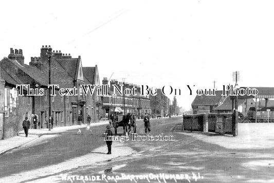 LI 1476 - Waterside Road, Barton On Humber, Lincolnshire
