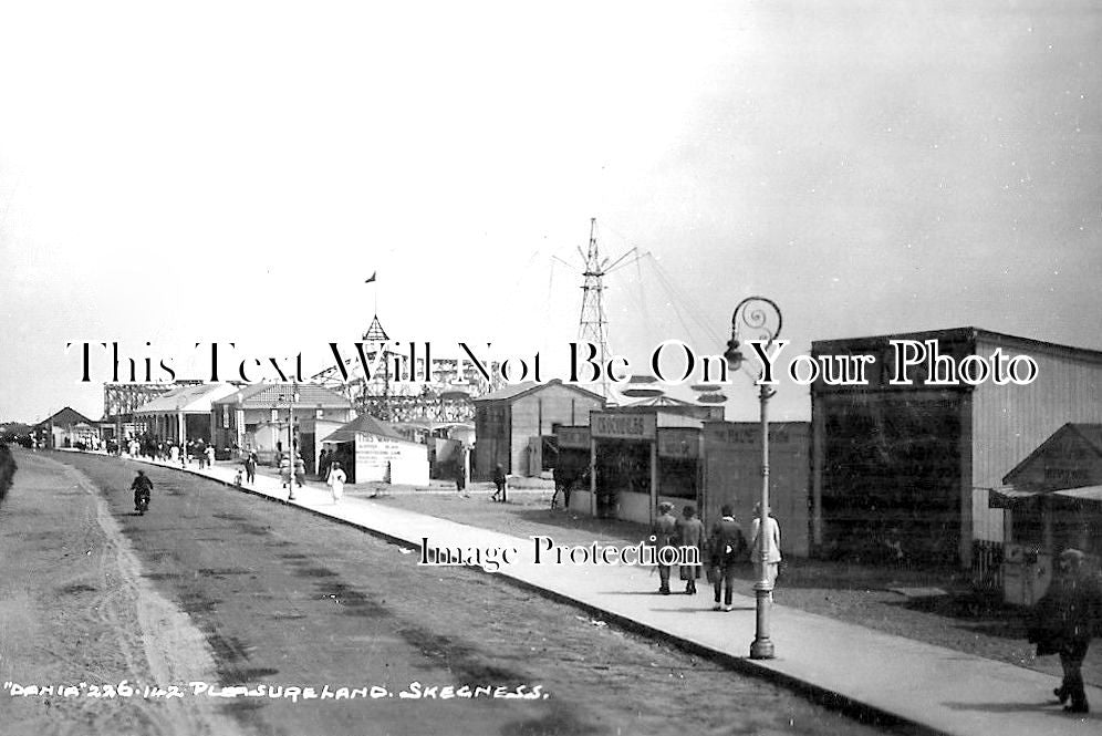 LI 1562 - Skegness Pleasureland, Lincolnshire