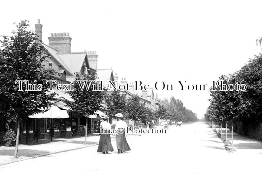 LI 1588 - Woodhall Spa, Broadway, Lincolnshire