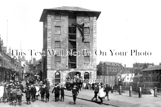 LI 1618 - The Doughty Quay, Boston, Lincolnshire c1913