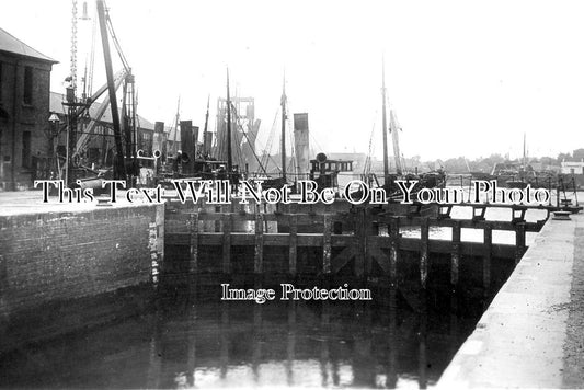 LI 1656 - Fishing Boats In Boston Docks, Boston, Lincolnshire c1915