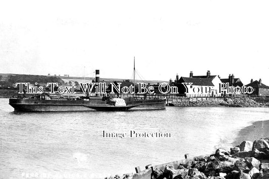 LI 1666 - Steamer On Ferriby Sluice, Lincolnshire