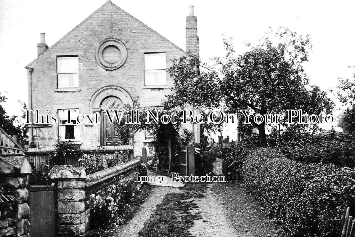 LI 1672 - Corby Glen, Lincolnshire c1905