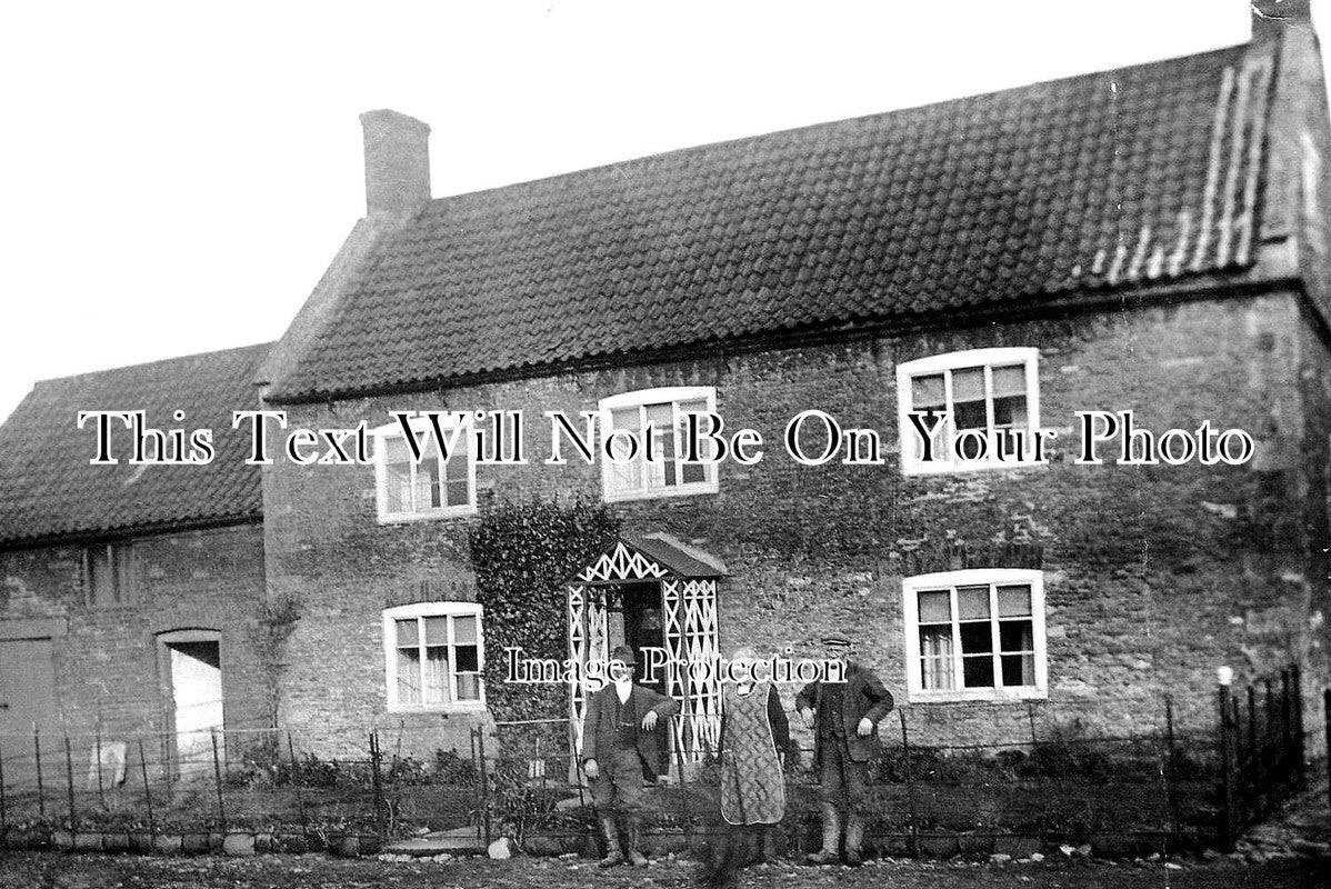 LI 1690 - Church Farm, Morton By Bourne, Lincolnshire c1905 – JB Archive